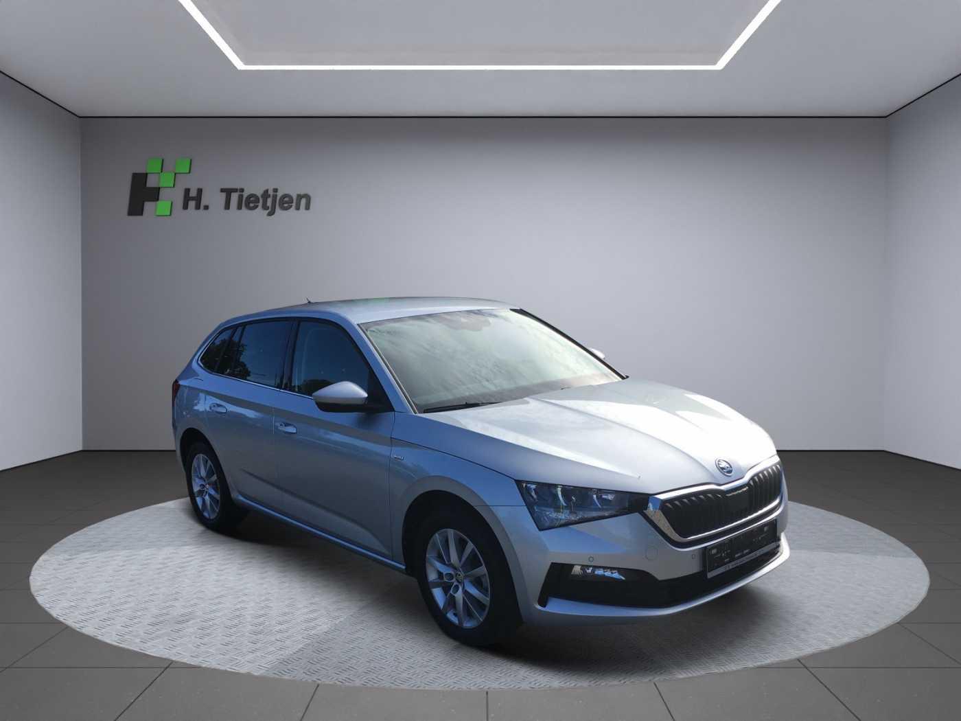 SKODA SCALA • Combi
